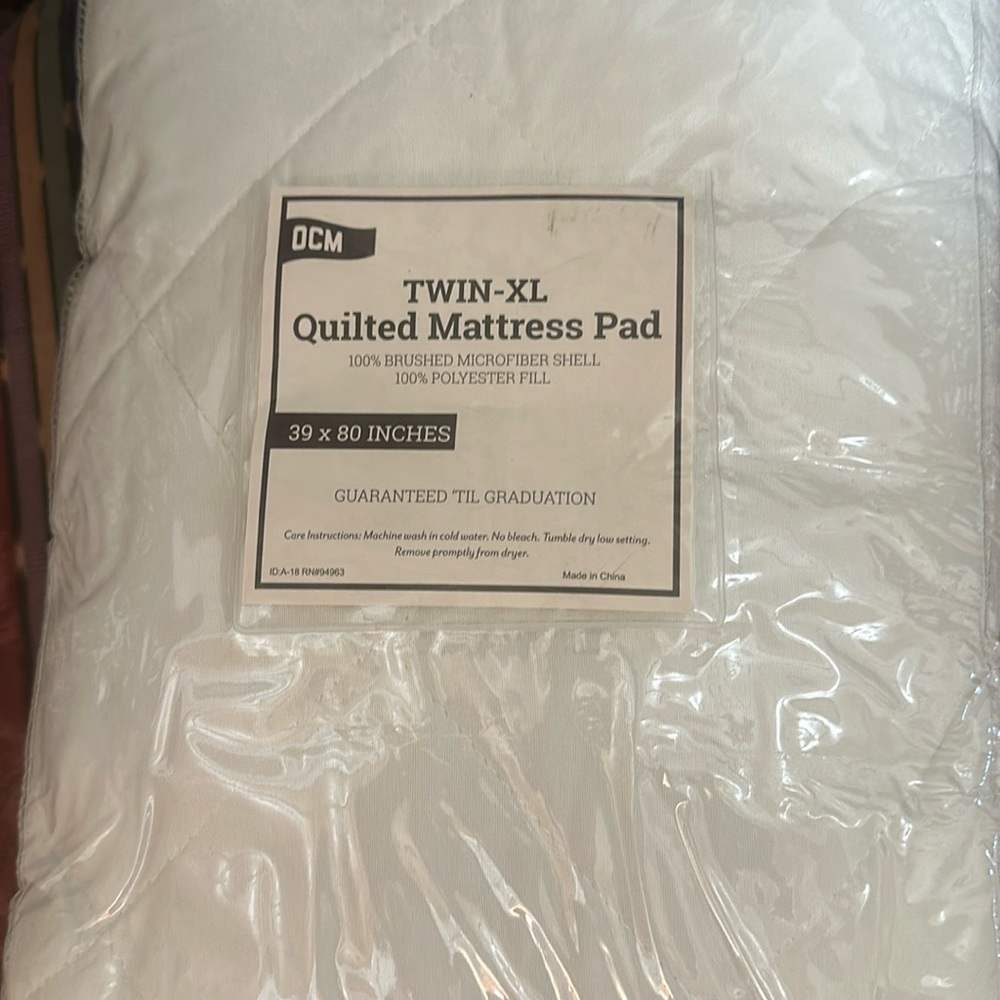 Twin XL quilted mattresses pad